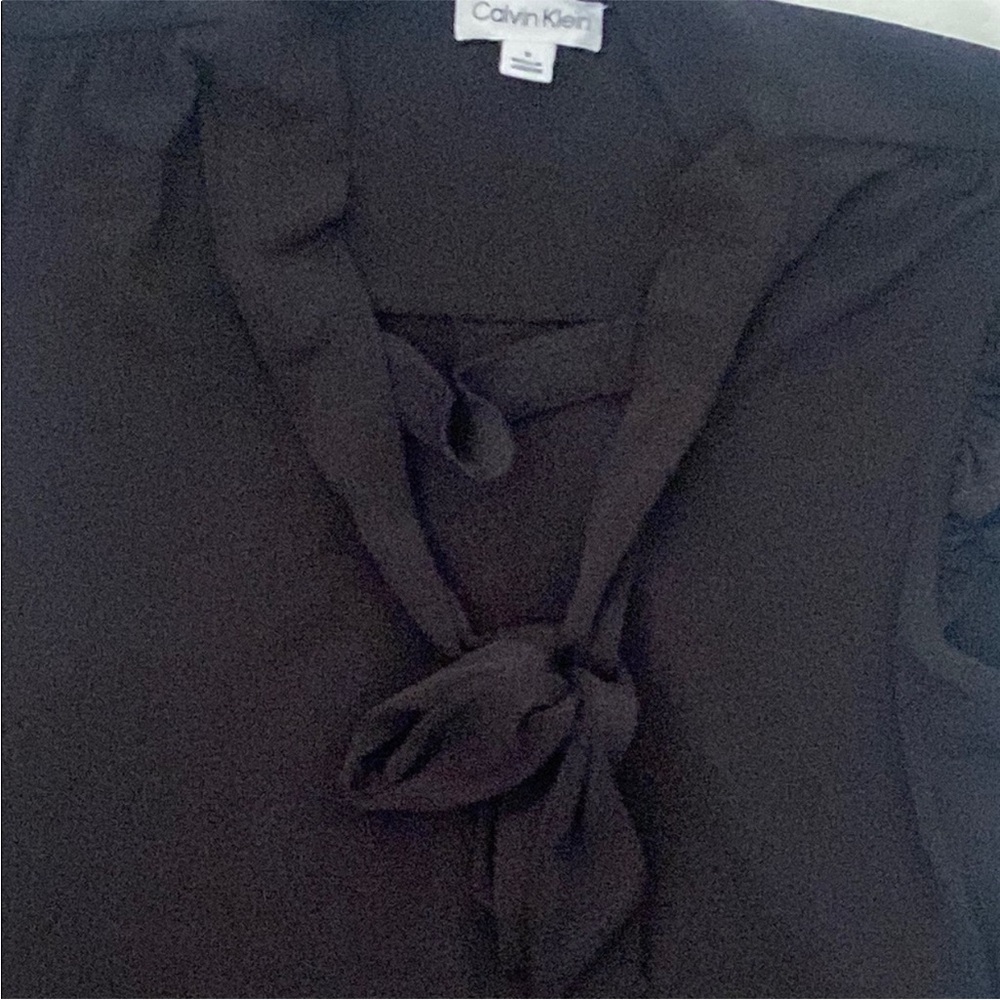 Calvin Klein Black Ruffled Tie Front Blouse. Blouse S - Picture 7 of 9